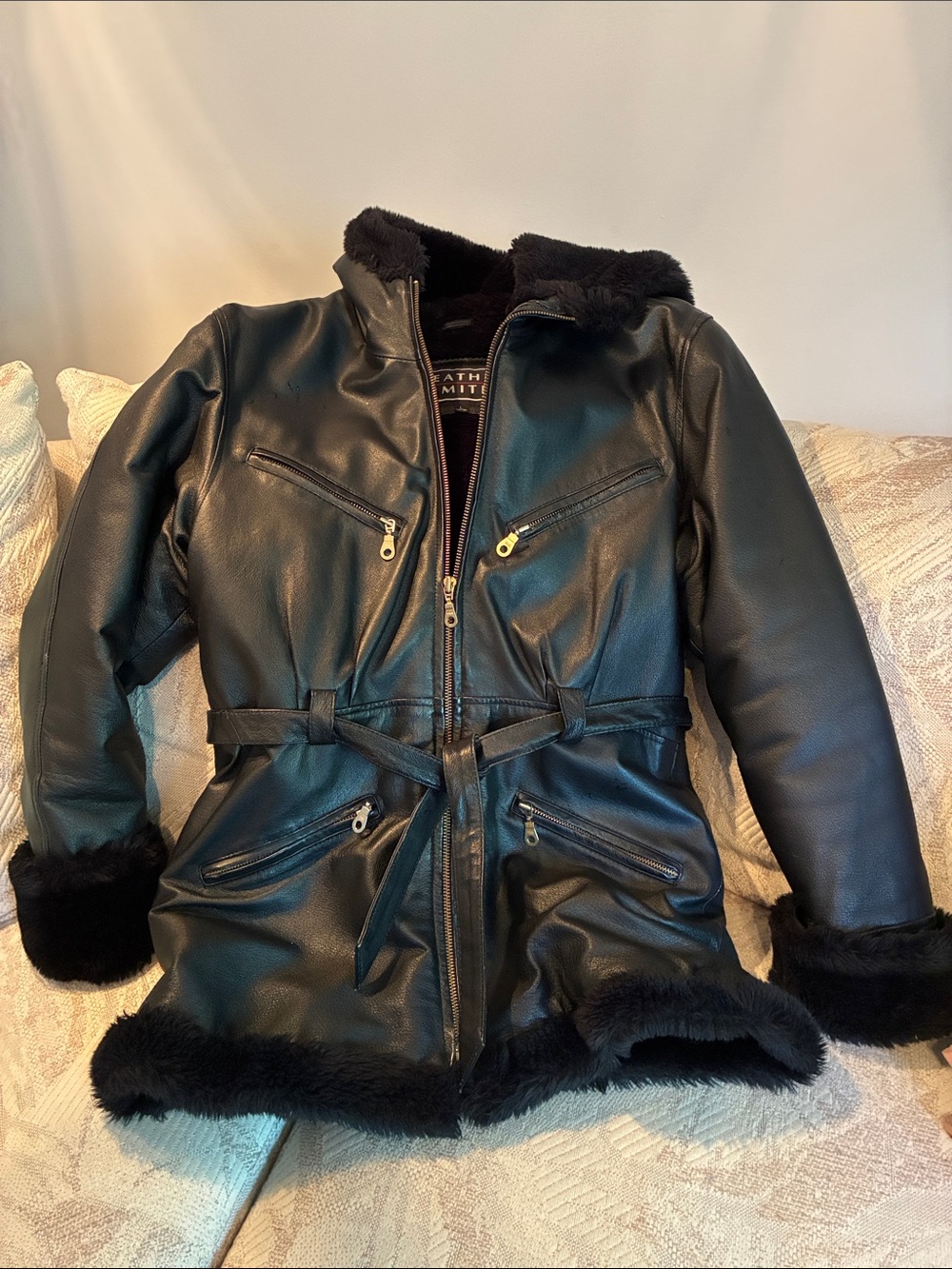 Leather-Trim Black Women's Jacket with Faux Fur -
